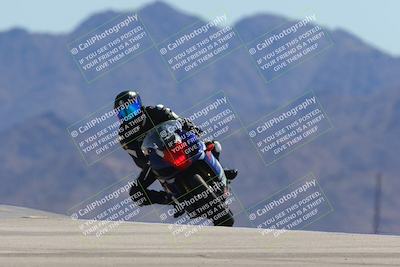 media/Mar-24-2025-Moto Forza (Mon) [[57ce5c5cff]]/3-Beginner Group/Session 4 (Turn 9)/